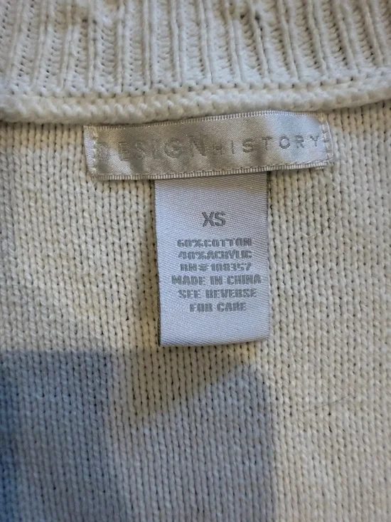 Design History Cream Crochet Puff Sleeve Button Cardigan - Picture 2 of 4